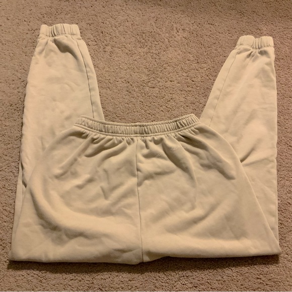 Gymshark Whitney Simmons Loose Jogger Size Small - Picture 2 of 8